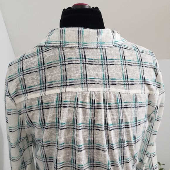 Aeropostale Striped Plaid Button Down Collared Top - Picture 7 of 11